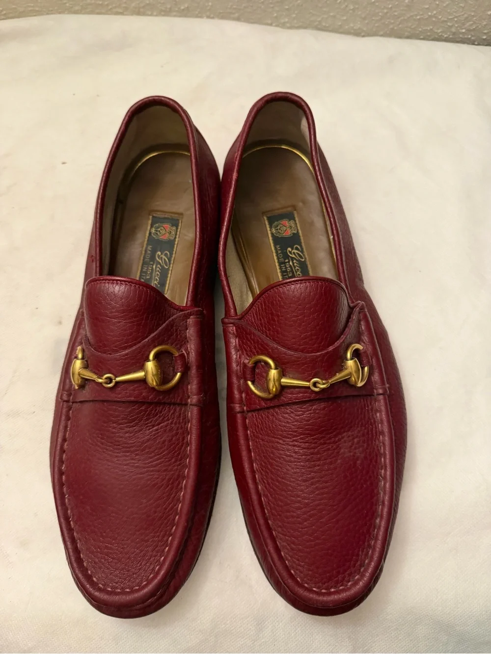 Gucci Burgundy Leather Horsebit Loafers, pre-owned, gently used,SZ10